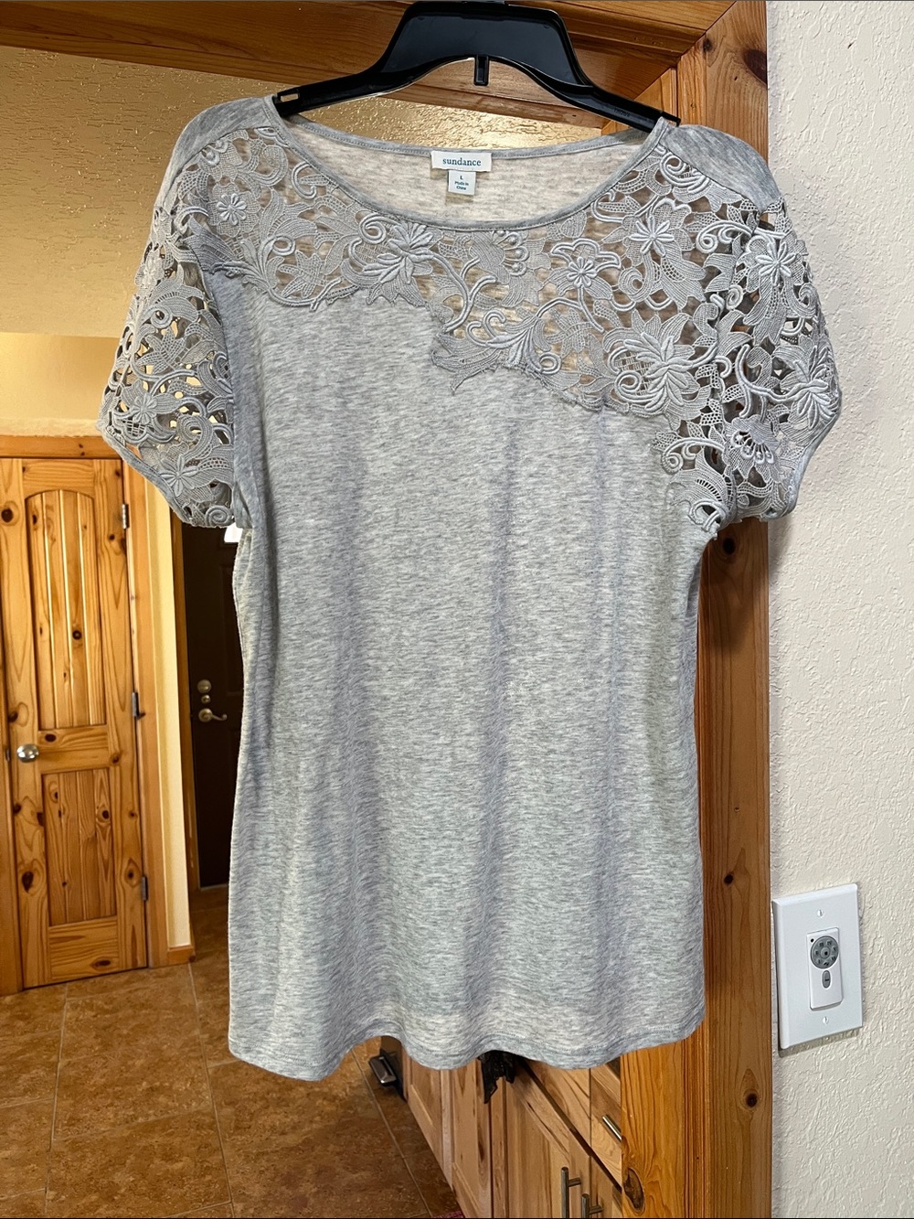 Sundance Light Gray Floral Lace-Yoke Short Sleeve Tee